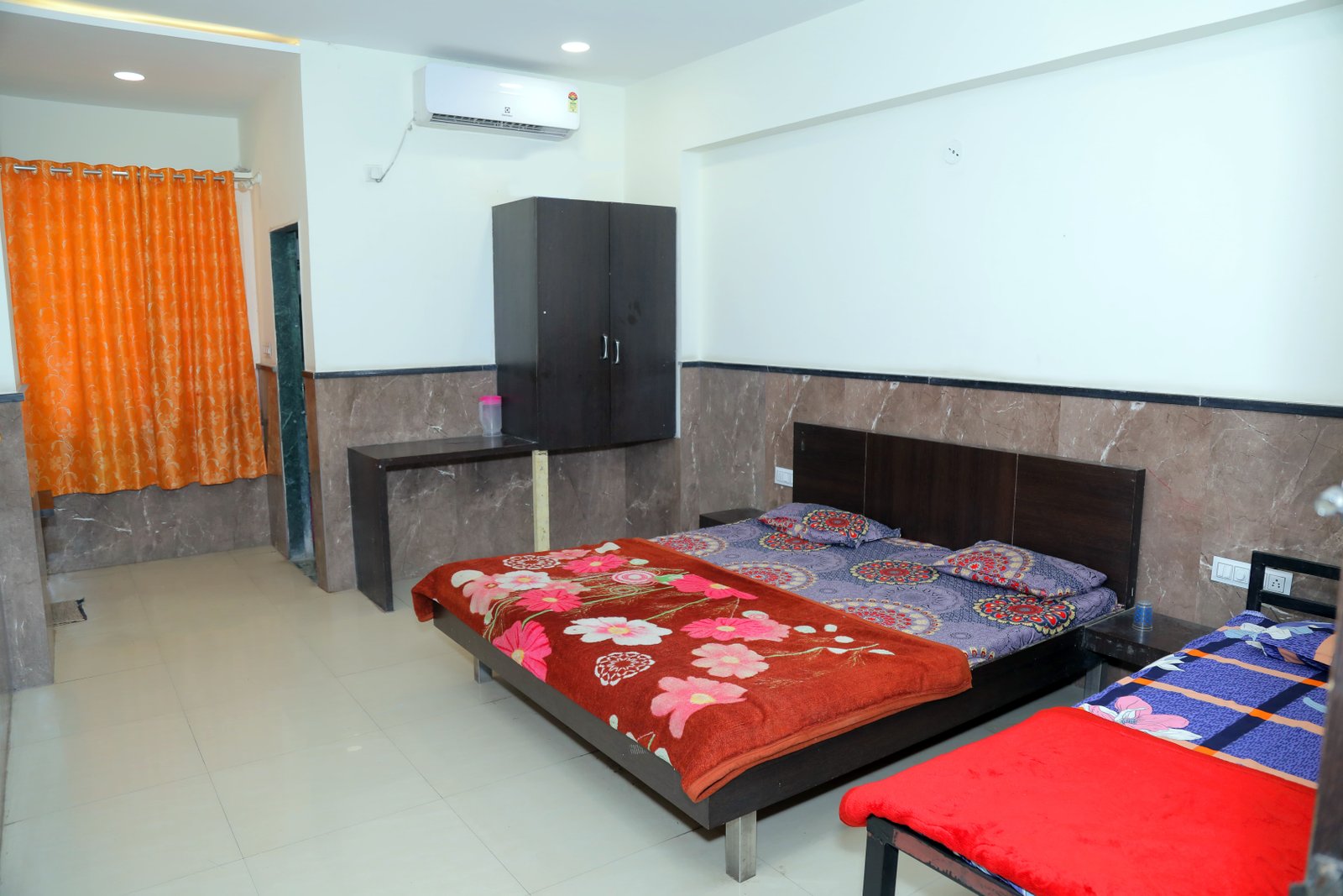 AC Deluxe Room
